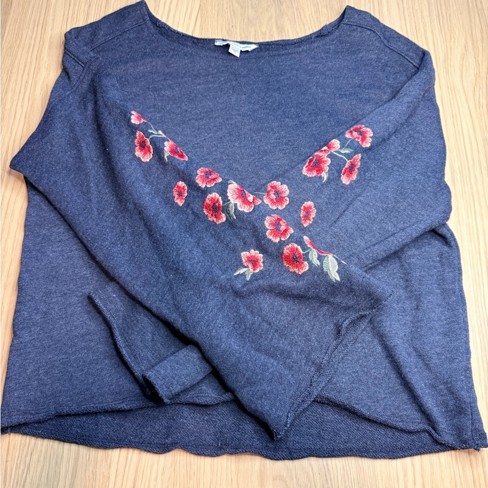 AMERICAN EAGLE OUTFITTERS Floral Embroidered Bell Long Sleeve Sweater Sz Medium - Picture 6 of 13
